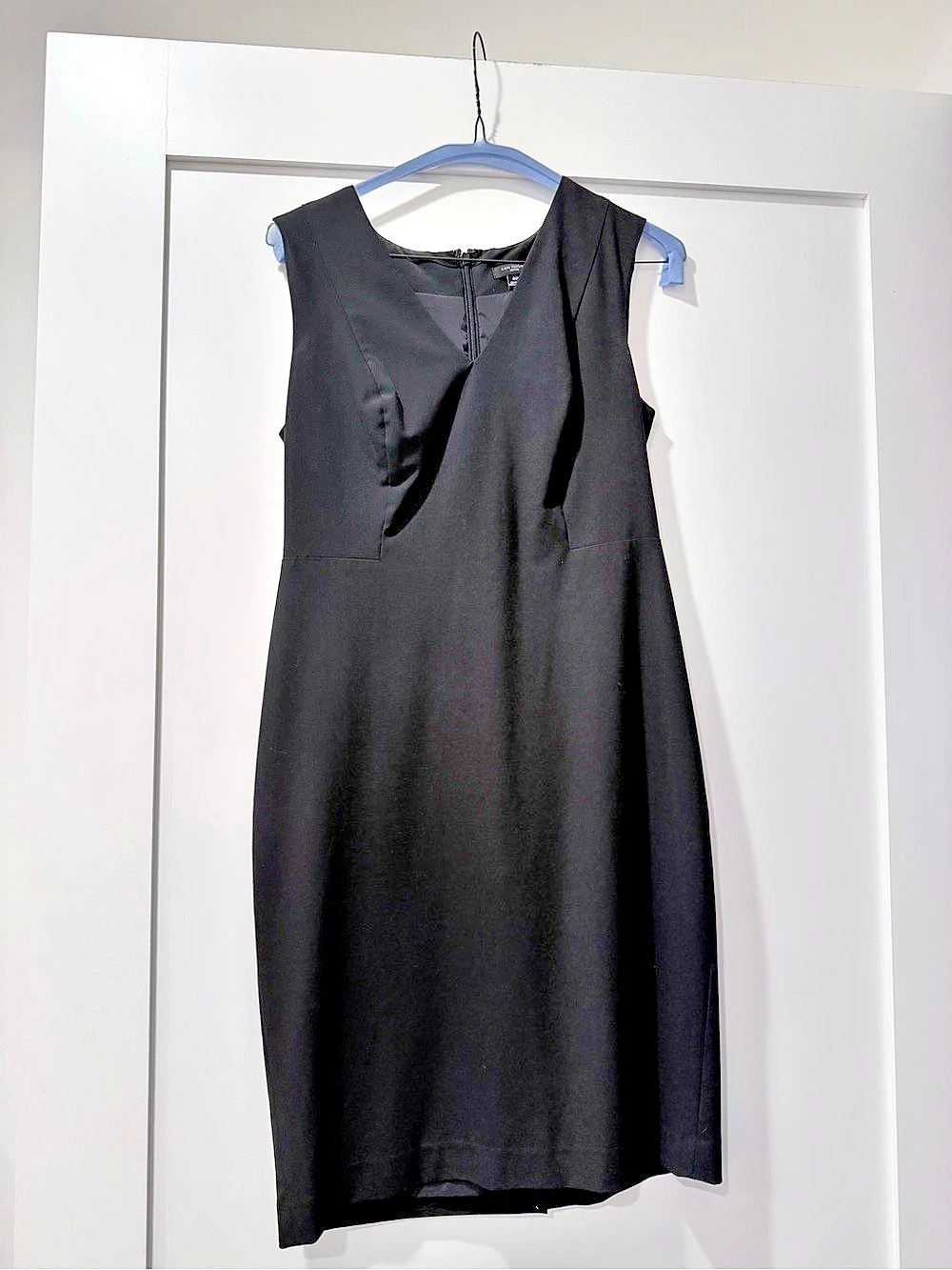 Black Sleeveless V-Neck Mini Dress